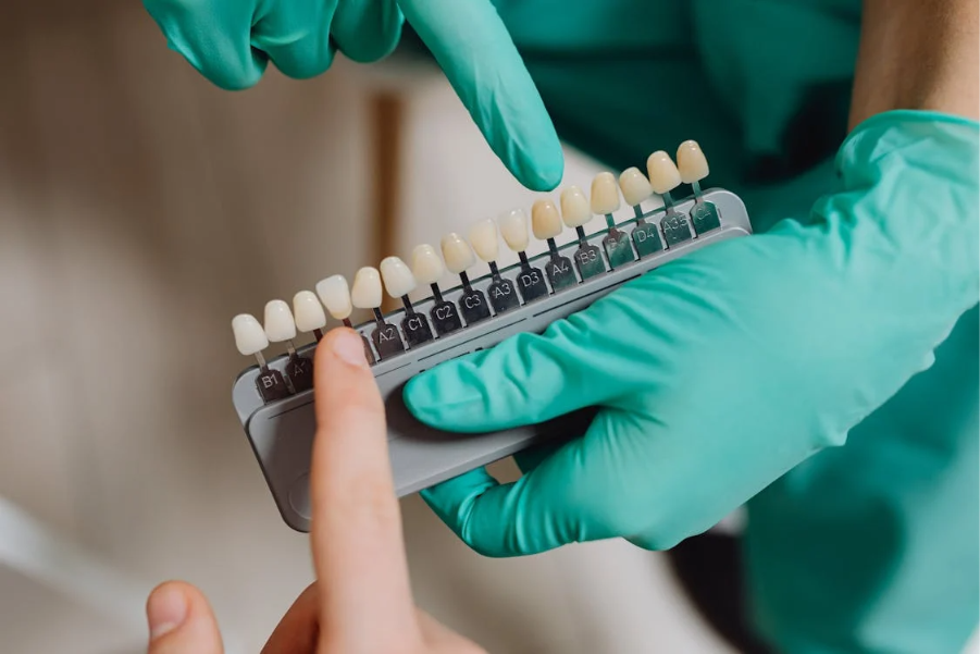 Snow Family Dentistry | Teeth Whitening: What’s Safe, What’s Not
